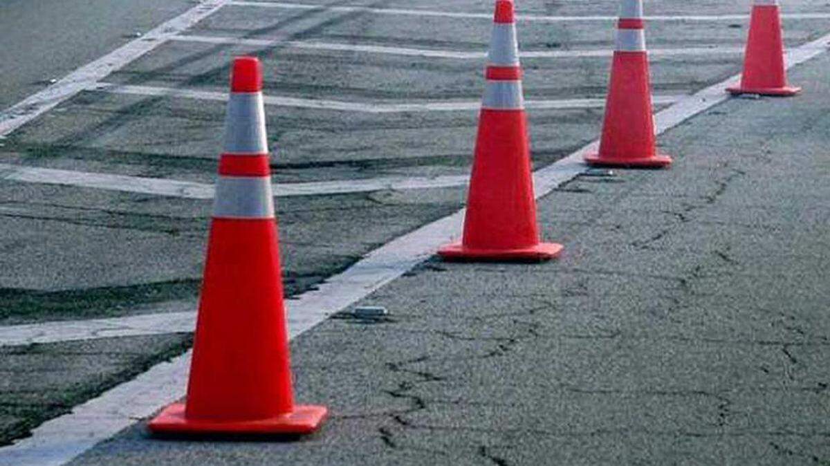 
The two eastbound lanes are closed for emergency repairs, MoDot officials say.
