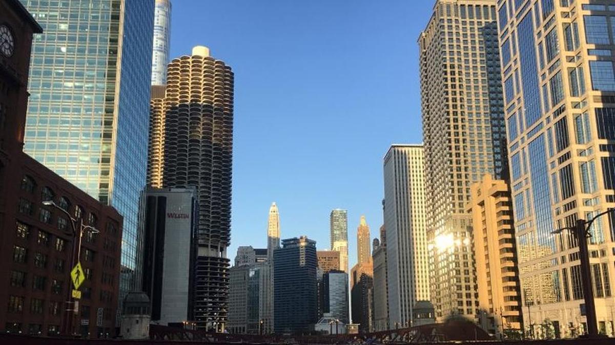 A glimpse of Chicago.