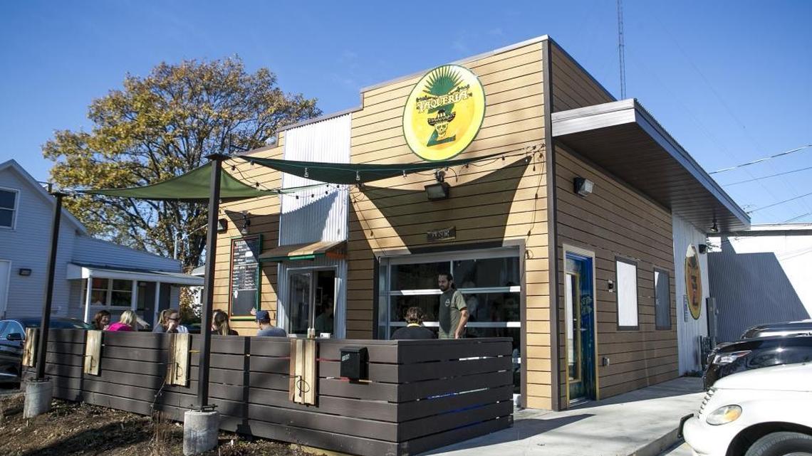 Illinois restaurants face big uncertainties and tough choices in coronavirus age