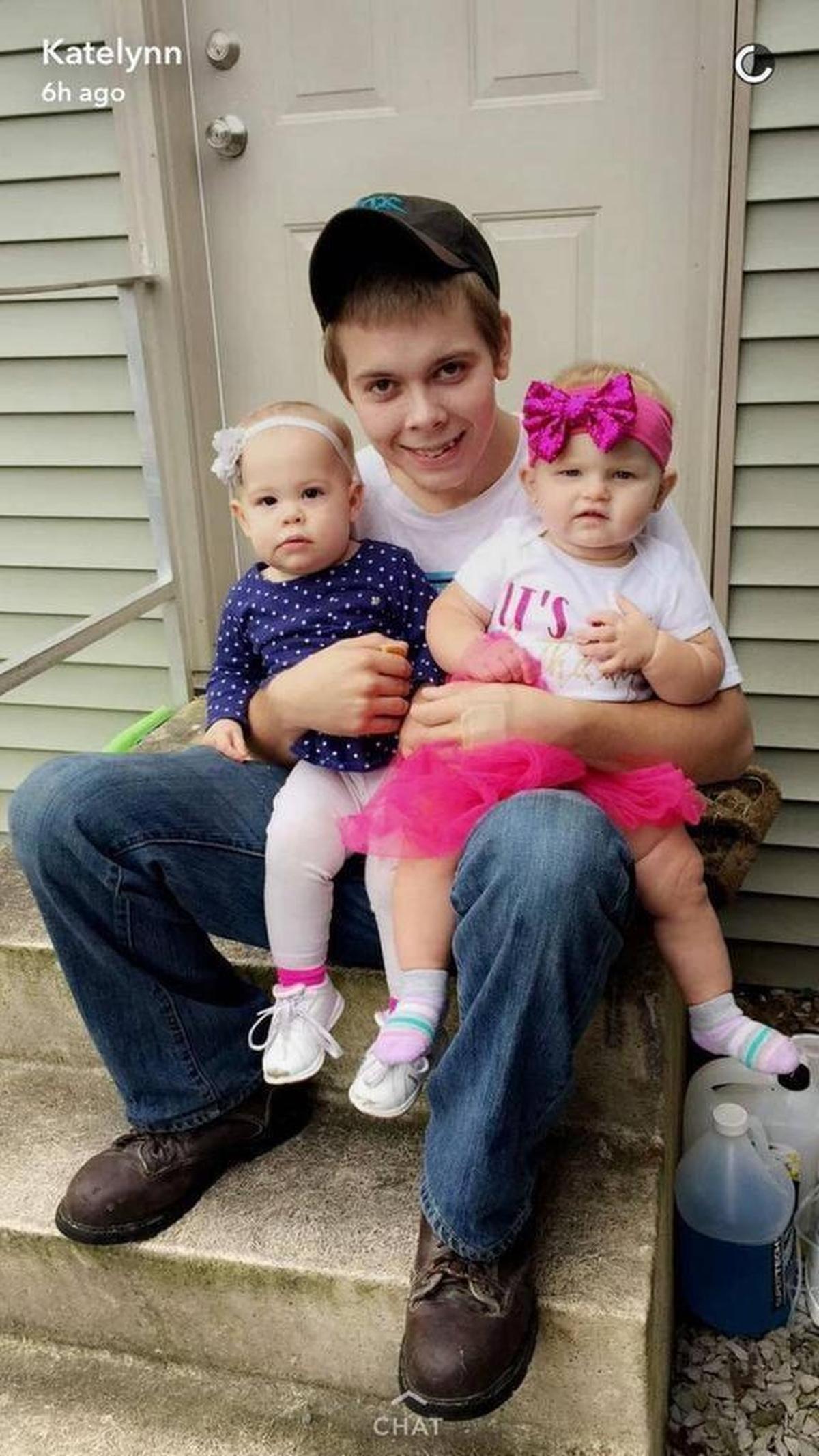 Dakota Ellerbusch pictuered with his nieces. He died of a drug overdose and was found New Year’s Day.