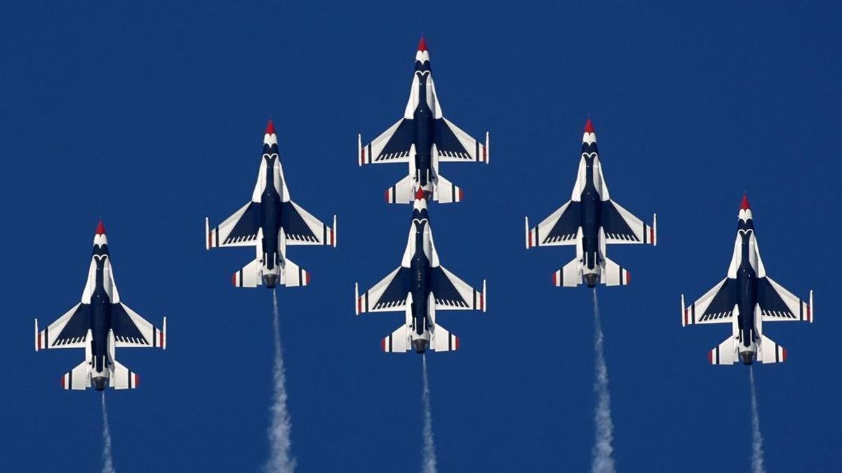 The U.S. Air Force Thunderbirds.