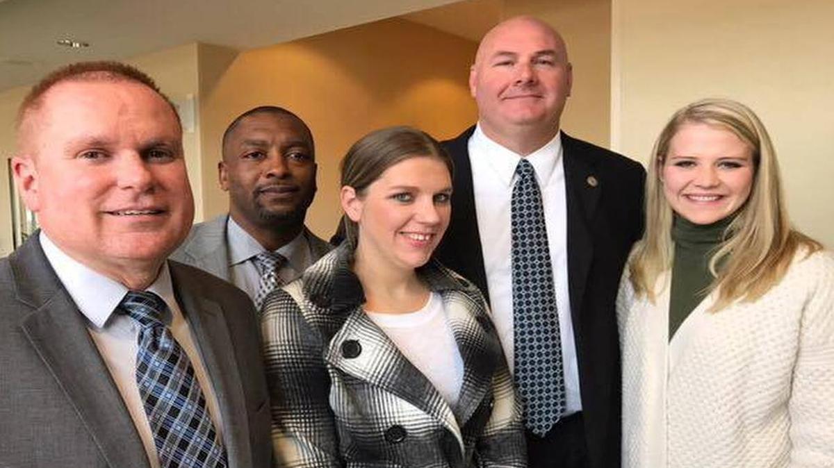 This file photo from 2016 shows then-Swansea Police Chief Steve Johnson, left, along with then-Lt. Mike Hundelt, then-Sgt. Dan Stockett of the St. Clair County Sheriff’s Department and Ashley Reeves, center, with Elizabeth Smart as part of the publicity for an episode of “Crime Watch Daily with Chris Hansen.” Smart, who is a crime survivor, interviewed Reeves for the show. Johnson is now the police chief in Fairview Heights and Hundelt and Stockett have retired from the sheriff’s office.