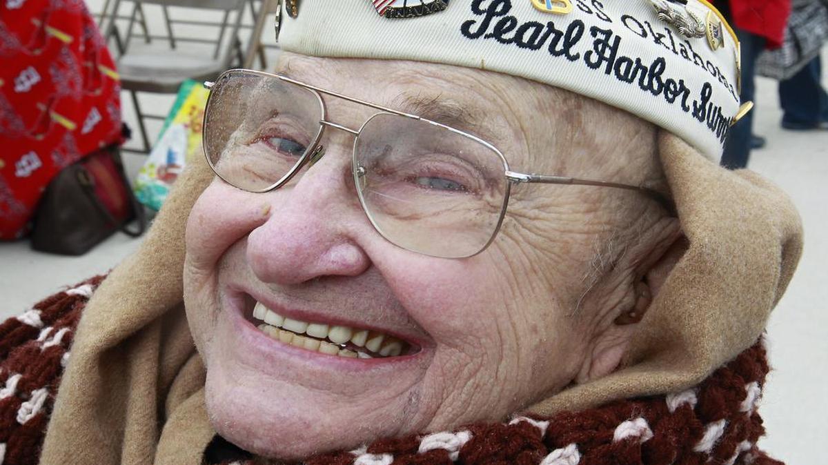 On Oct. 3, Pearl Harbor survivor Chester Jankowski attended Military Appreciation Day as part of the Belleville East and West high school football game. Jankowski died Thursday at age 93.