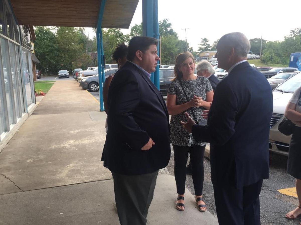 Democratic gubernatorial candidate J.B. Pritzker, left.