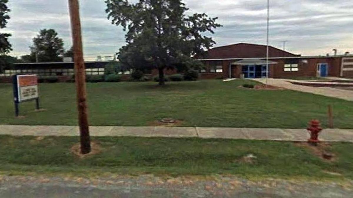 Former Okawville Grade School, where Kehrer Brothers Construction allegedly brought in Mexican workers to remove asbestos without safety gear.