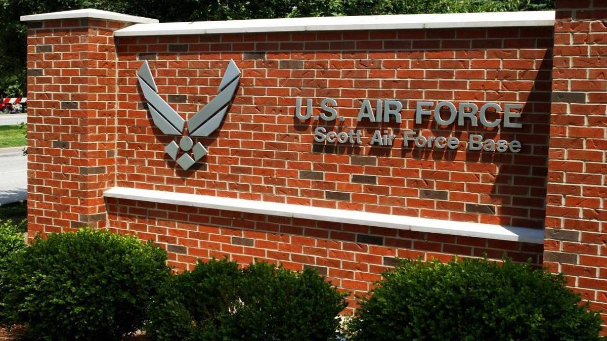 
A newly erected US Air Force (USAF) monument sign welcomes Team Scott members and visitors through the Belleville Gate entrance at Scott Air Force Base (AFB), Illinois.
