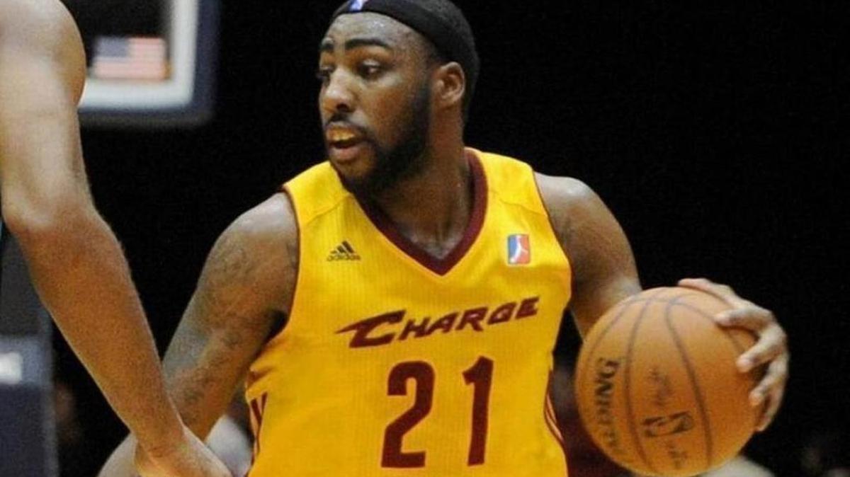 Roosevelt Jones, a 2011 graduate of O’Fallon High School, earned his way to a starting role with the Canton Charge of the NBA Developmental League and 17 minutes of playing time with the Cleveland Caveliers’ Summer League team. But chronic back pain forced the 6-4, 225-pound Jones to retire as a player in August.
