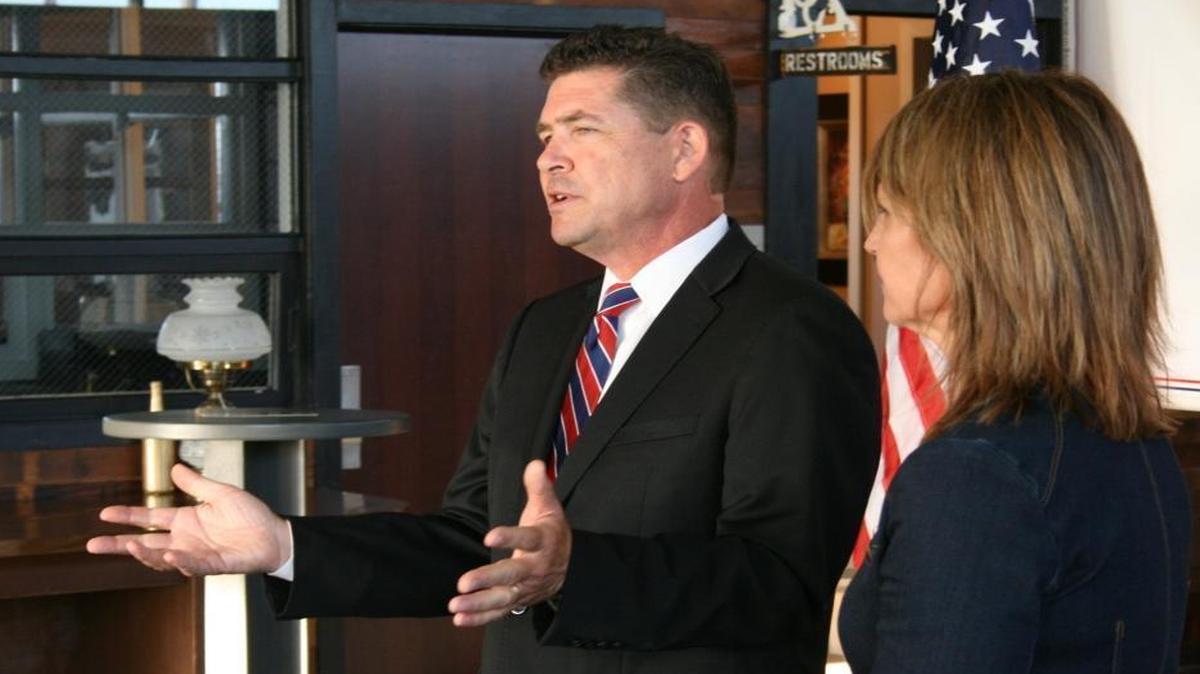 Sen. Kyle McCarter, R-Lebanon