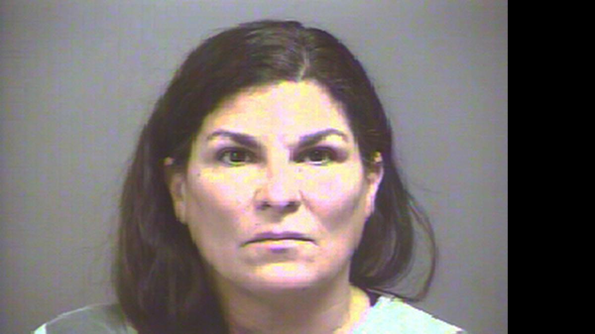 
Federal prosecutors say Sylvia Hofstetter, 51, was running the largest illicit drug operation in the history of east Tennessee: a string of pill mills that raked in $17.5 million in four years.

