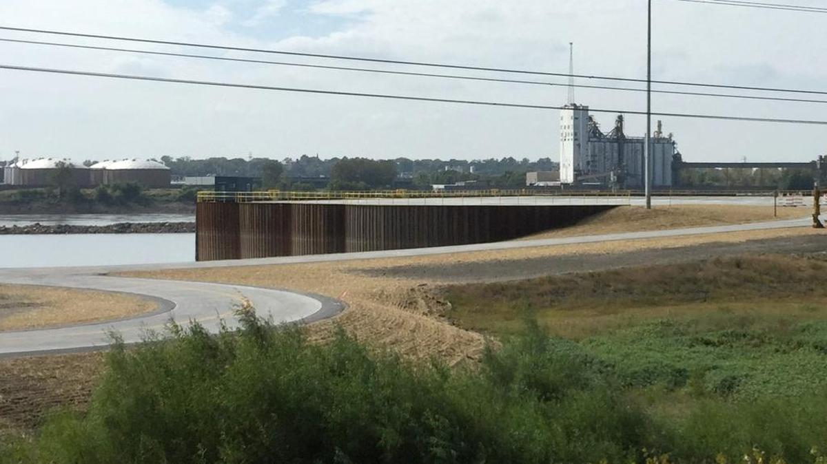 
The new $50 million South Harbor project at America's Central Port will increase the handling capabilities of Port operators to better accommodate the demands and needs of Midwest growers and shippers.
