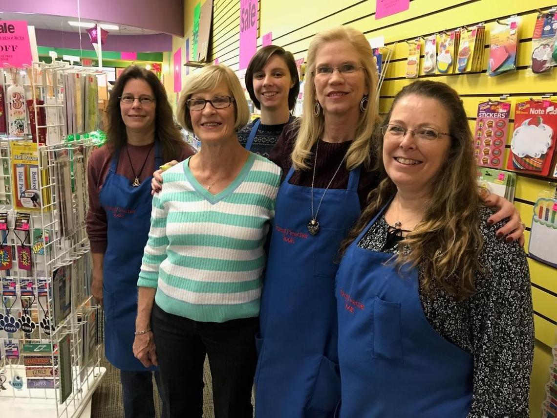 The staff at Parent Teacher Tools in Fairview Heights will soon say goodbye to customers.
