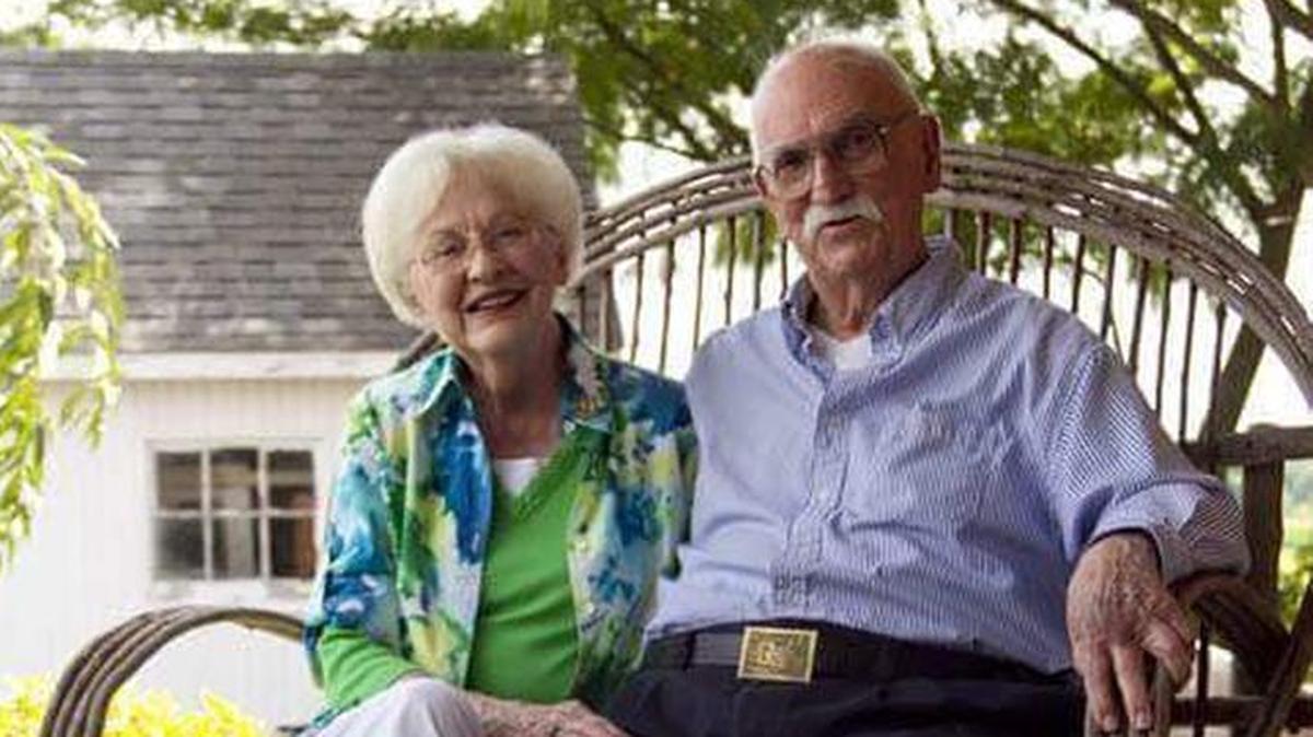 Bob Dauber and his wife, Dolores, in 2014