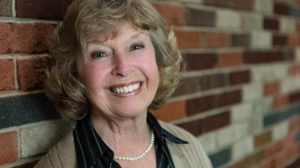 Candidate Linda Knogle
