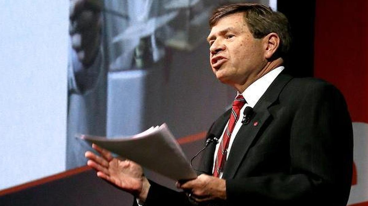 
SIUE interim chancellor Stephen Hansen said state funding in 2002 was 72 percent of the university’s budget. Now it is 40 percent.
