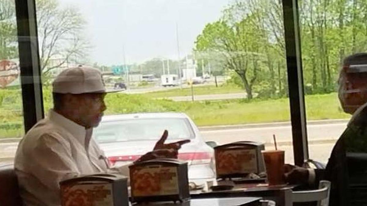Newly-convicted federal felon Oliver W. Hamilton meets with ex-con Kelvin Ellis, who is on supervised release after a 10-year federal sentence for trying to have a witness killed, tax evasion and vote buying. New East St. Louis School District 189 board member LaKeisha N. Adams was with them at lunch, 1 p.m. April 26 in Caseyville. Ellis may be in trouble for consorting with a felon.