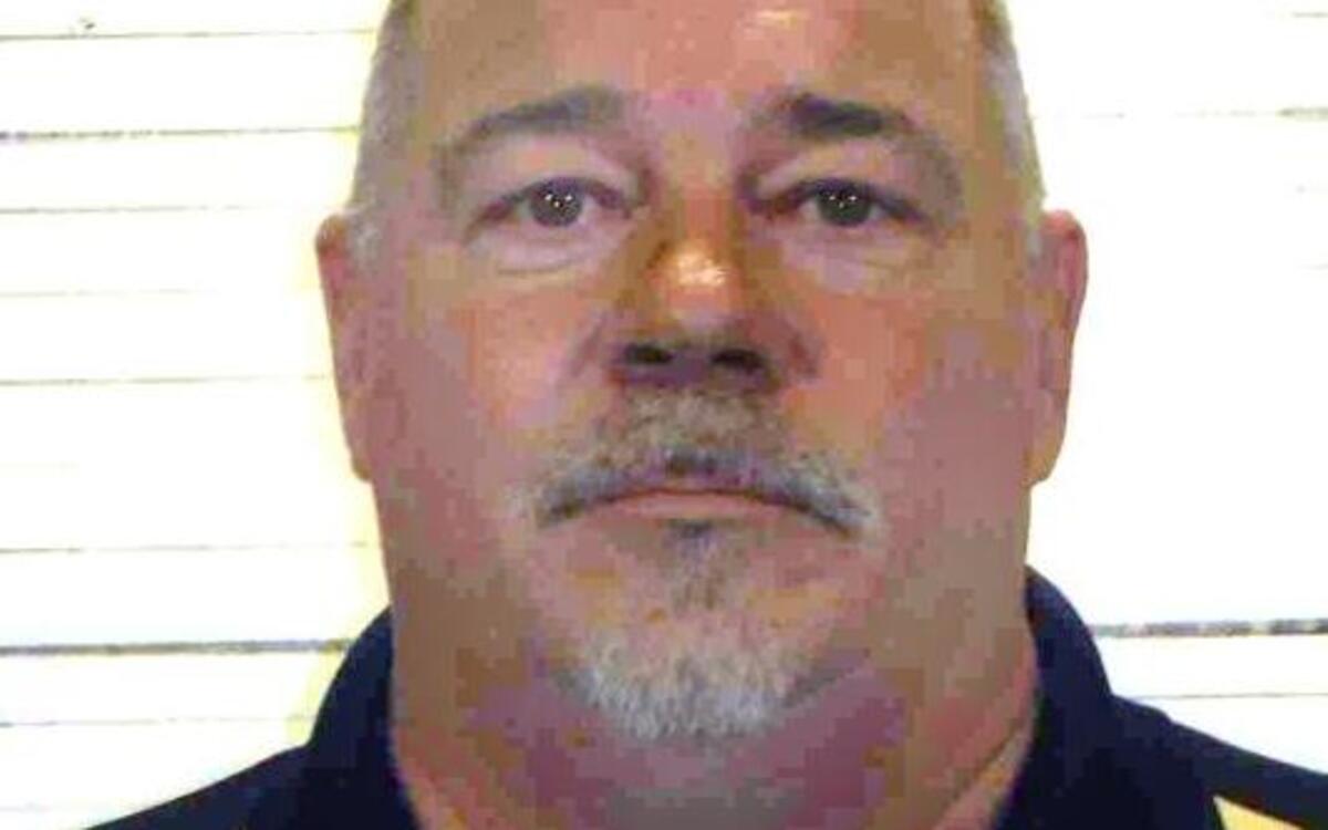 St. Clair County Board of Review member Michael Crockett was found not guilty of some charges and others were dropped after an investigation into $500 he received before a used car lot’s owner received a significant break on his property tax assessment.