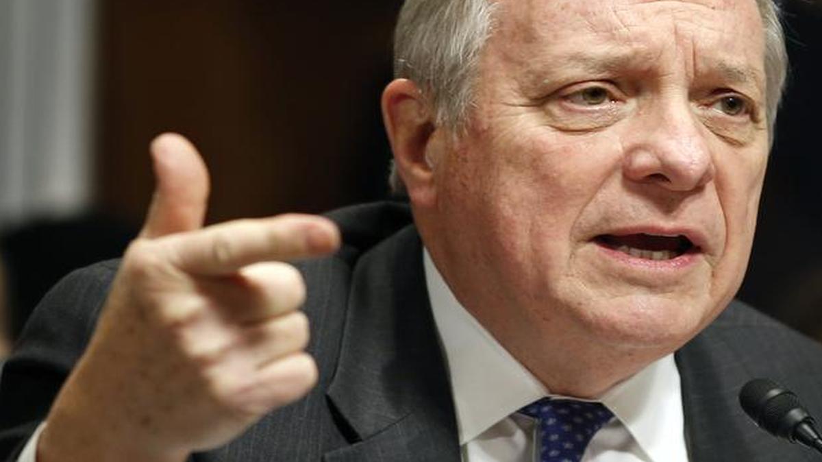 It may not be nice to point, but U.S. Sen. Dick Durbin certainly is doing so regarding health insurance companies unwilling to continue losing millions in the Affordable Care Act marketplace. He blames their management rather than the regulations imposed by the Act.