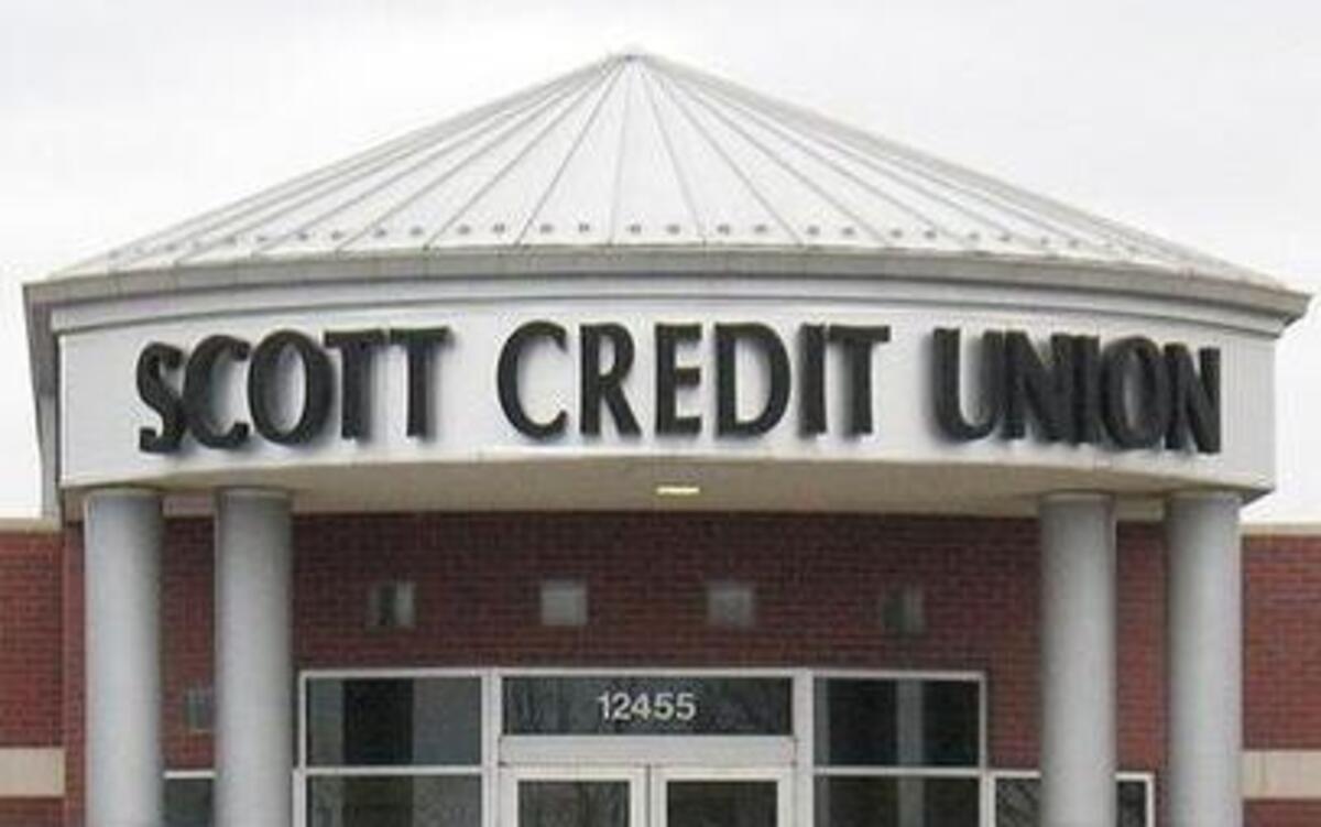 Scott Credit Union was the victim of a $25.8 million embezzlement by a loan officer. Theodore Longust, 51, of Columbia was sentenced to 10 years in the federal pen.