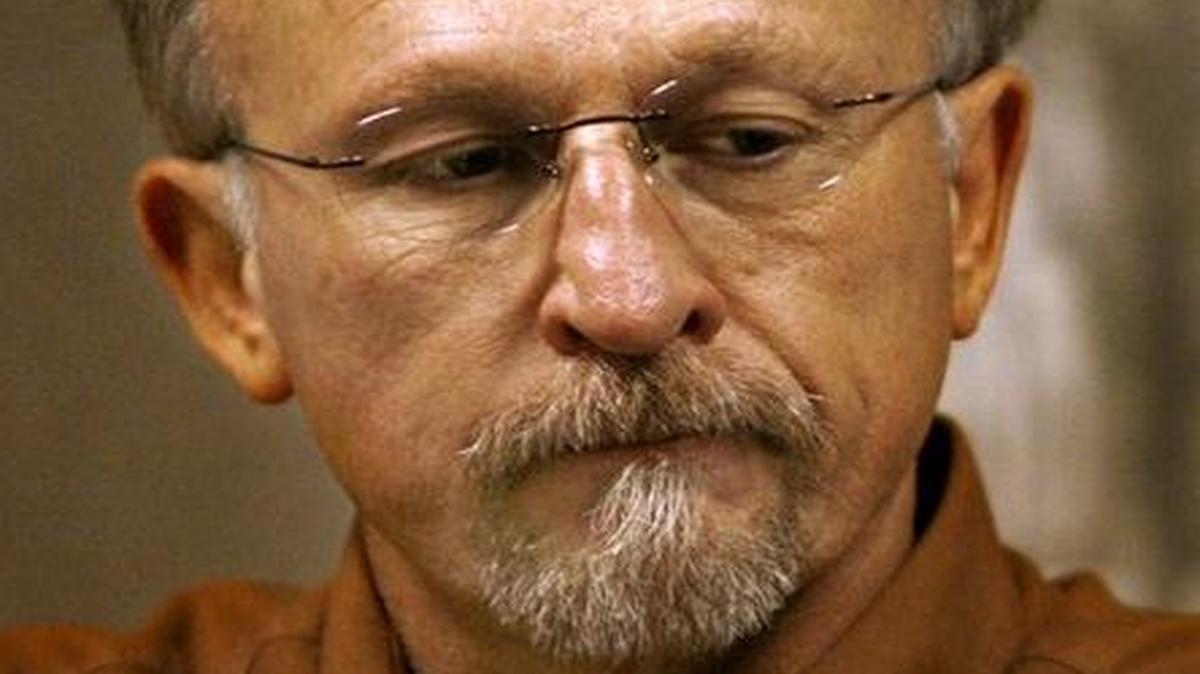 Former Madison County Treasurer Fred Bathon was convicted of defrauding delinquent taxpayers by getting campaign cash from tax buyers in exchange for allowing buyers to charge inflated penalties. The appellate court just allowed the Madison County government to be separated from the delinquent taxpayers’ class-action lawsuit.