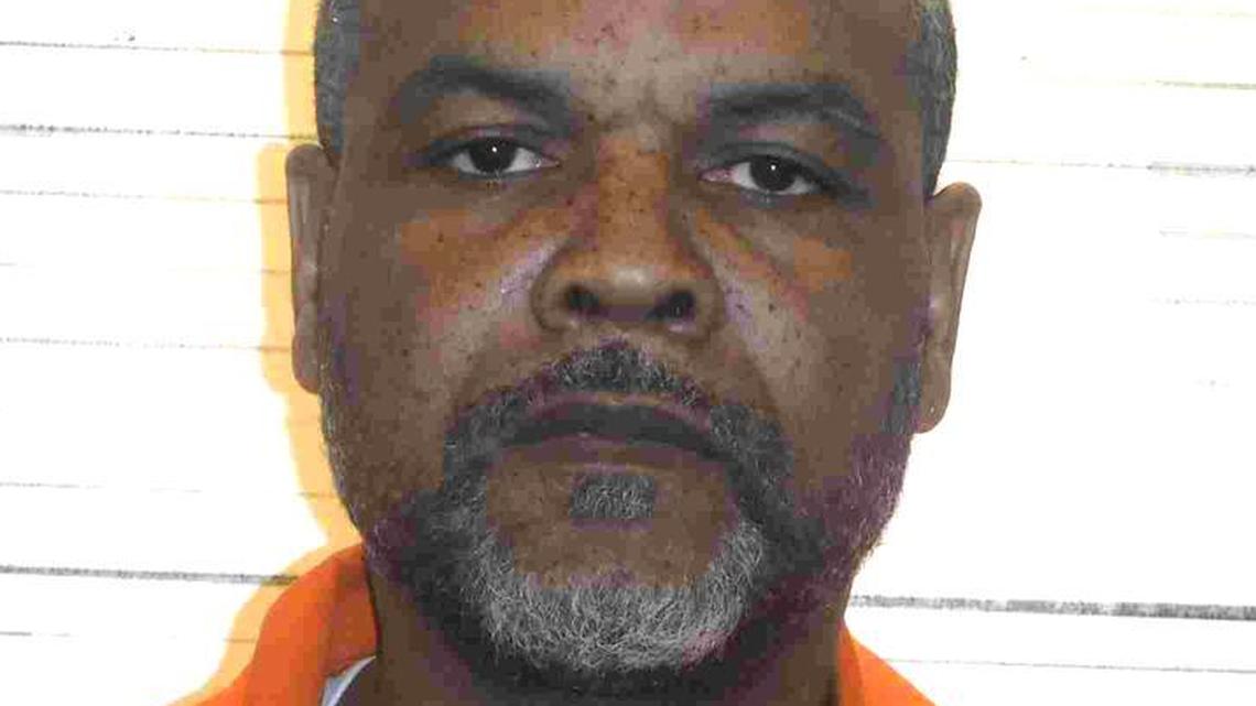 Man accused of triple murder at Belleville hair salon dies of COVID-19