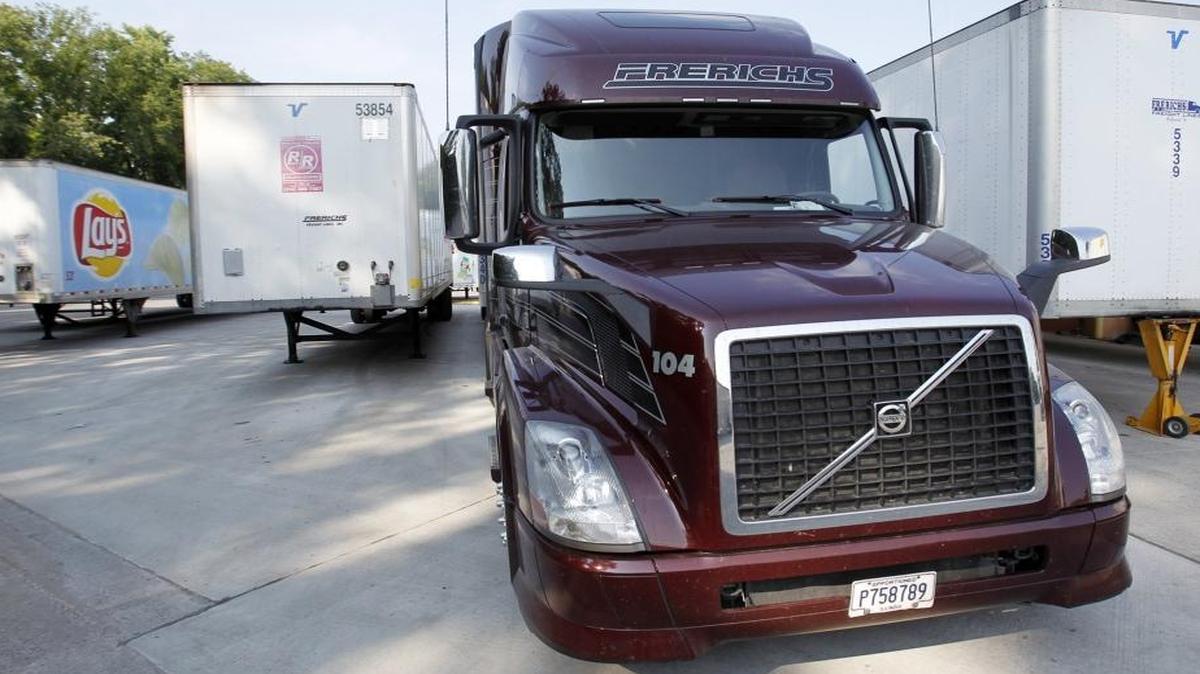 Location, location, location is what can drive the economy of the St. Louis region. The northernmost ice-free port on the Mississippi River, four airports and a network of rivers, highways and rail lines gives the area great advantages for developing freight and manufacturing.