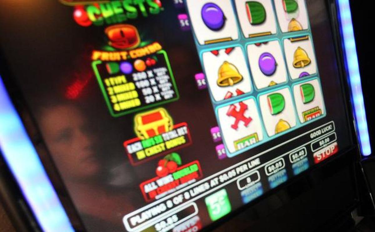 Video gambling machines are in almost every community in Illinois. Proponents have called for a gambling expansion to boost state revenues.
