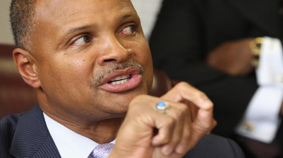 Alvin Parks Jr. was ousted as city manager in 2005, as mayor in 2015 and as city manager again this week. He’s been a city council member and school district business administrator. Where will Parks next land?