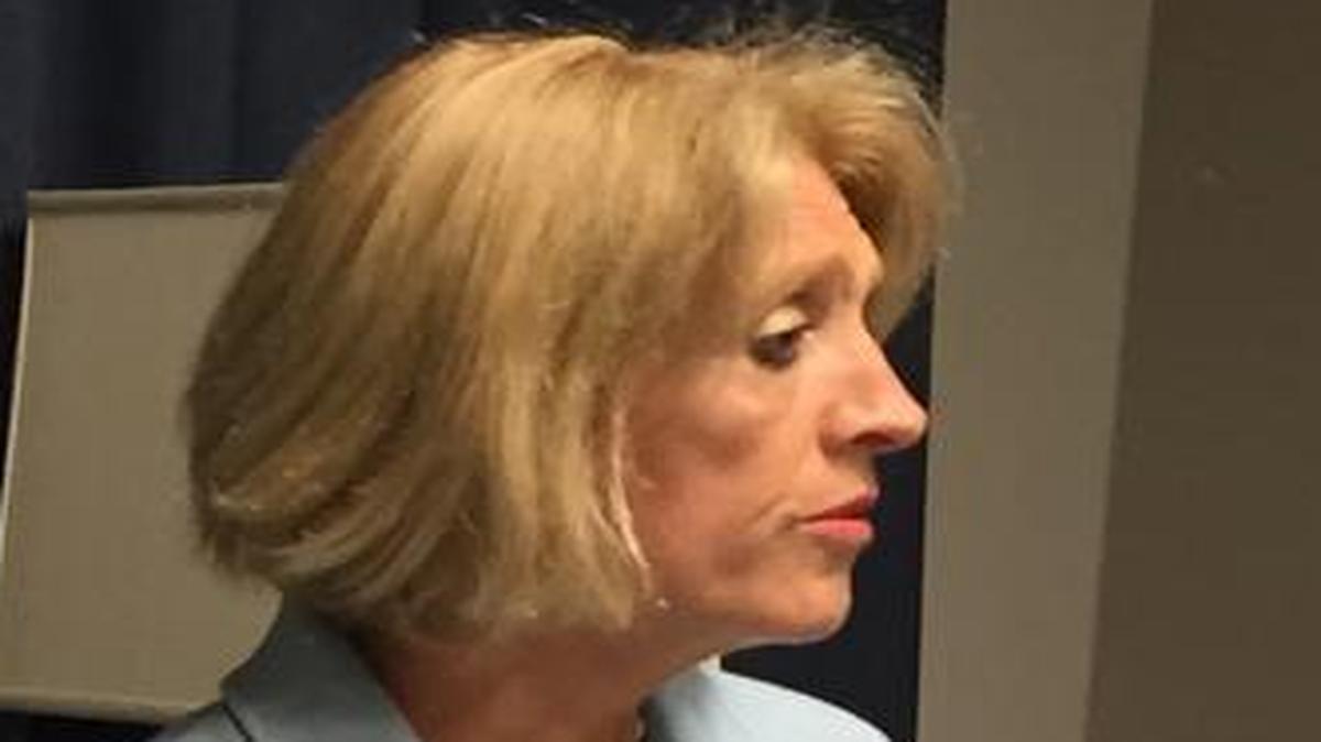 Illinois Comptroller Leslie Geissler Munger discusses the state’s bill backlog a year ago at a press conference in Edwardsville. Without a state budget, the bill backlog has grown to $7.88 billion and bills submitted in June will not be paid until November or December.