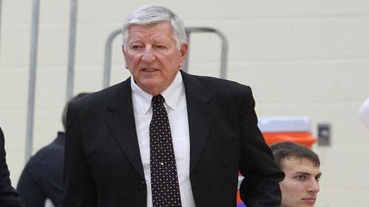 McKendree University men’s basketball coach Harry Statham will enter his 52nd season at the Lebanon school.