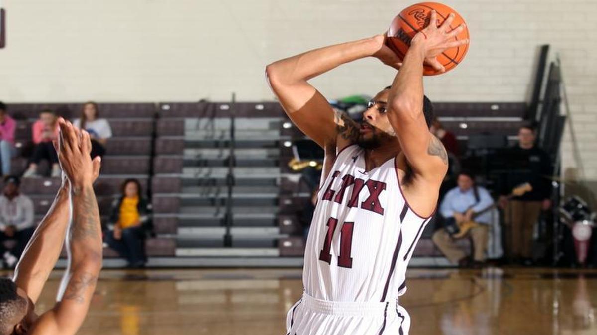 Senior Andrew Douby is Lindenwood’s top scorer, averaging 17.6 points