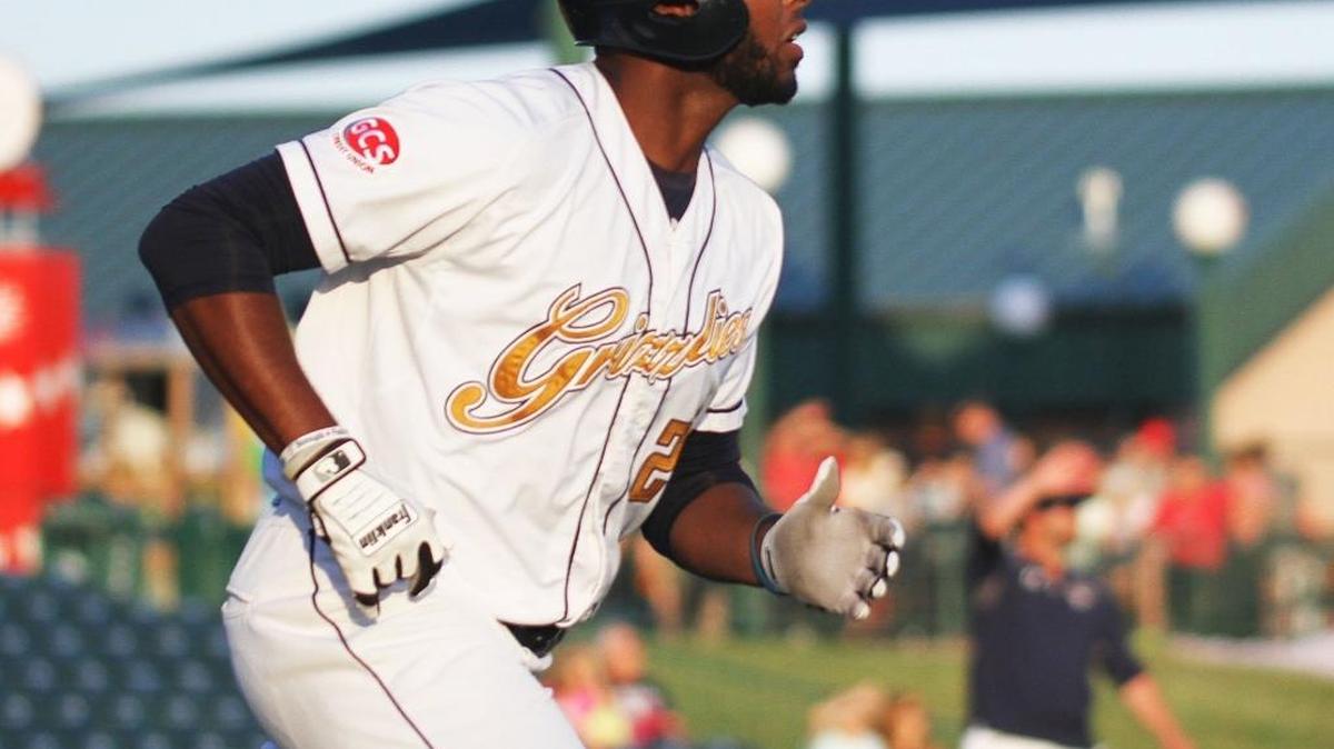 Gateway Grizzlies outfielder Blake Brown has been named the Frontier League’s Player of the Week for June 20-27. In five games during that period, Brown recorded eight hits while hitting two home runs and collecting nine RBI.