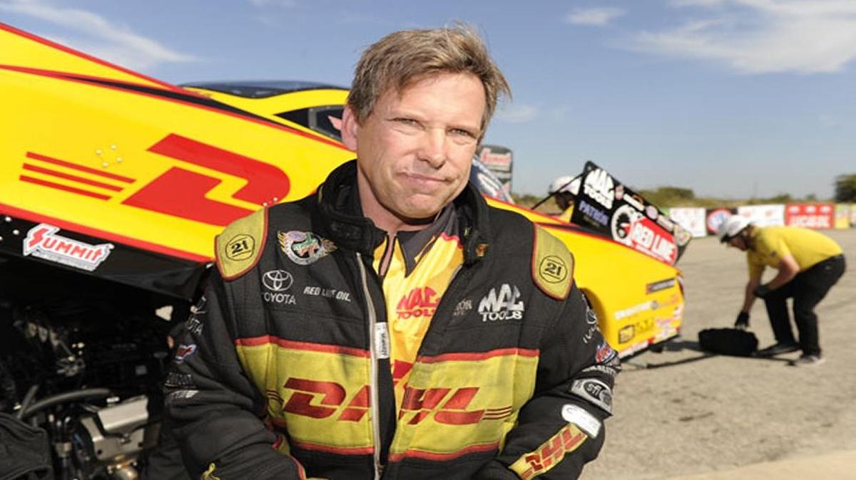 Del Worsham is back at Gateway Motorsports Park this weekend looking to repeat his Mello Yello Funny Car Series championship and move closer to points leader Ron Capps with five races left in the Countdown to the Championship.