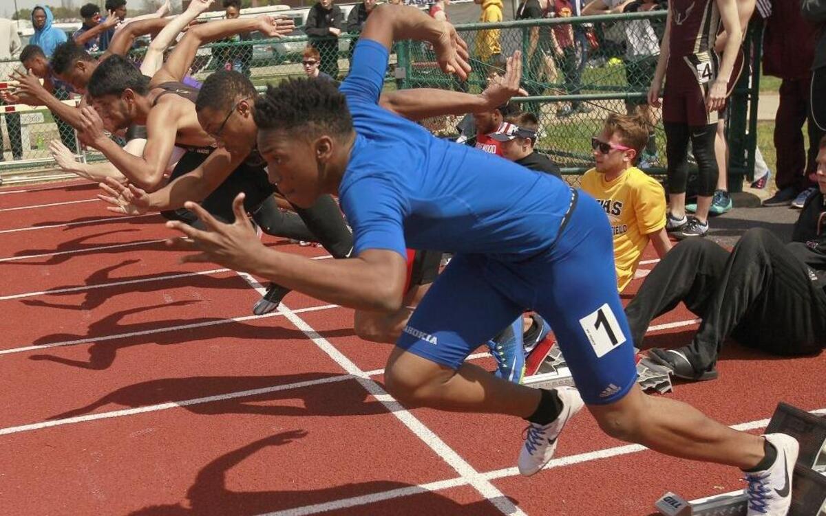Cahokia’s Steven Harris (1,in foreground) and his Comanches teammates hope to be off and running to a seventh straight state championship.