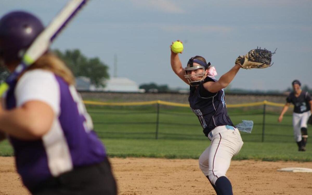 Mater Dei sophomore Hayle Palm allowed just two hits and belted a three-run home run to lead the Knights to a 10-0 victory over Shelbyville and a class 2A regional softball championship Friday.