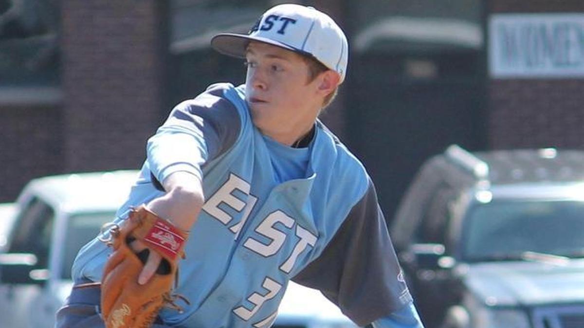 Belleville East junior left-hander Ben Cruikshank has given Missouri State University a verbal commitment.
