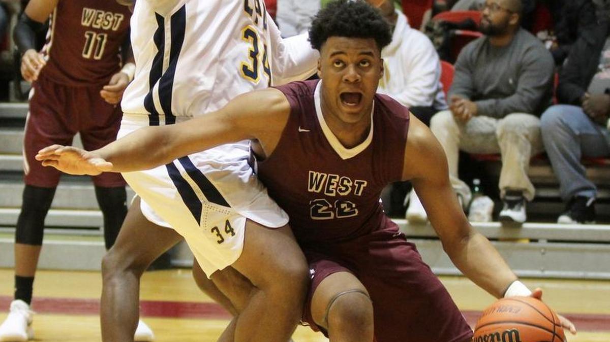 Bellevlle West junior Keith Randoph had 30 rebounds in four games at the Centralia Holiday Tournament. He shared the tournament lead with teammate EJ Liddell.