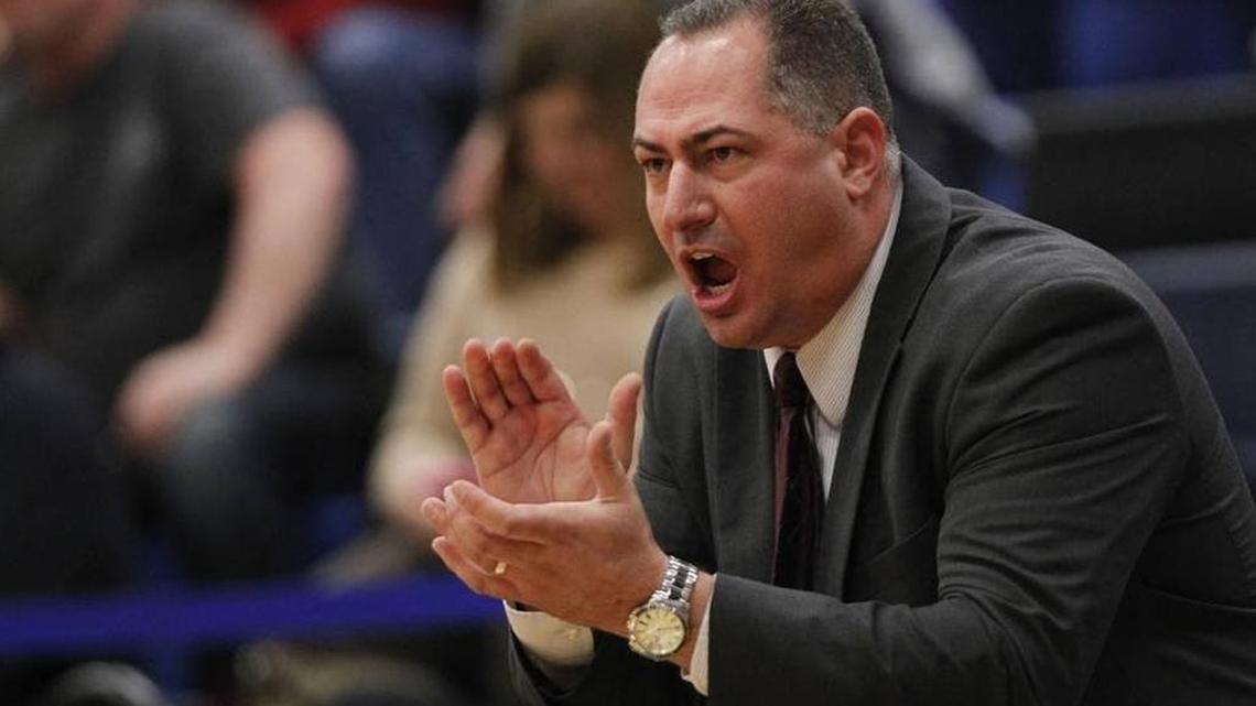 After 15 years and two state titles, Belleville West coach Joe Muniz will resign