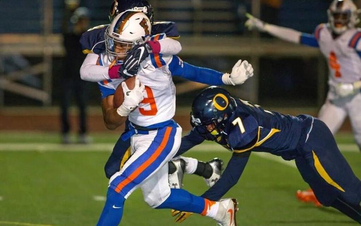 East St. Louis and O’Fallon were two of the four Southwestern Conference teams to qualify for the state playoffs. Both will play first-round games Saturday.