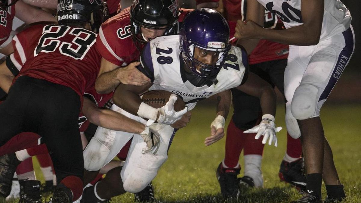 August 31, 2018 - Troy, IL - CollinsvilleÕs Jayden Nabors carries the ball for a Touchdown with 8:28 left in the 4th quarter of the Collinsville - Triad Varsity football game Friday night in Troy. [Photo: Chris Johns]
