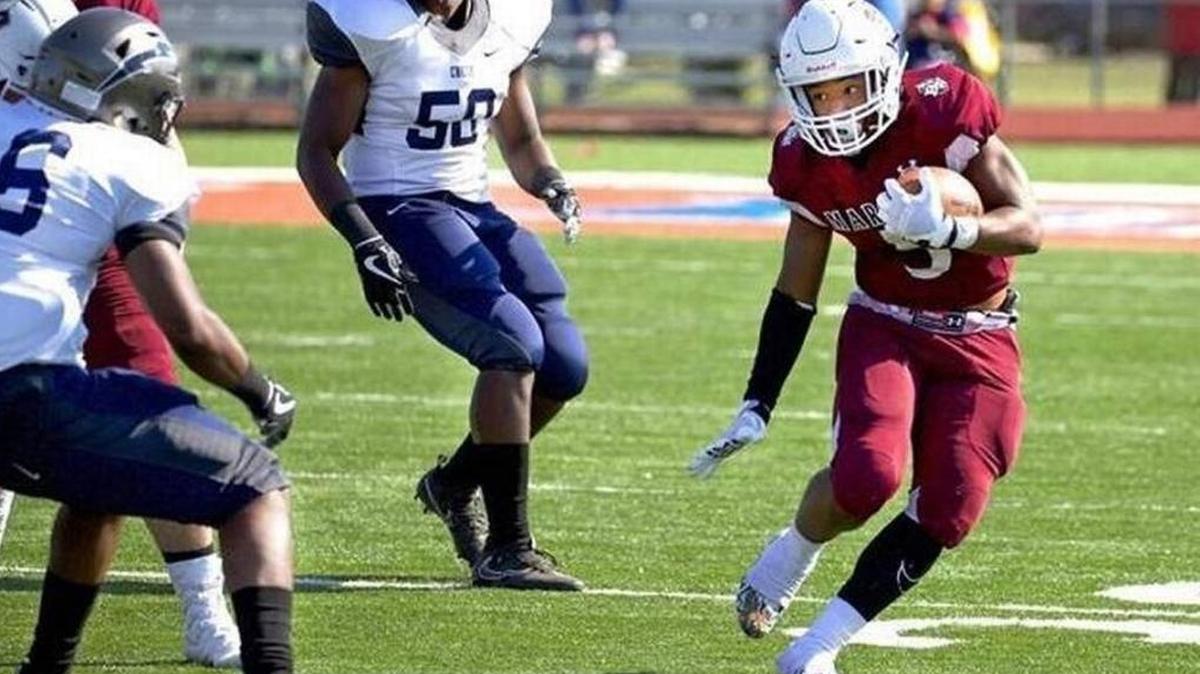 Belleville West senior running back Kriston Davis leads the Maroons in rushing.