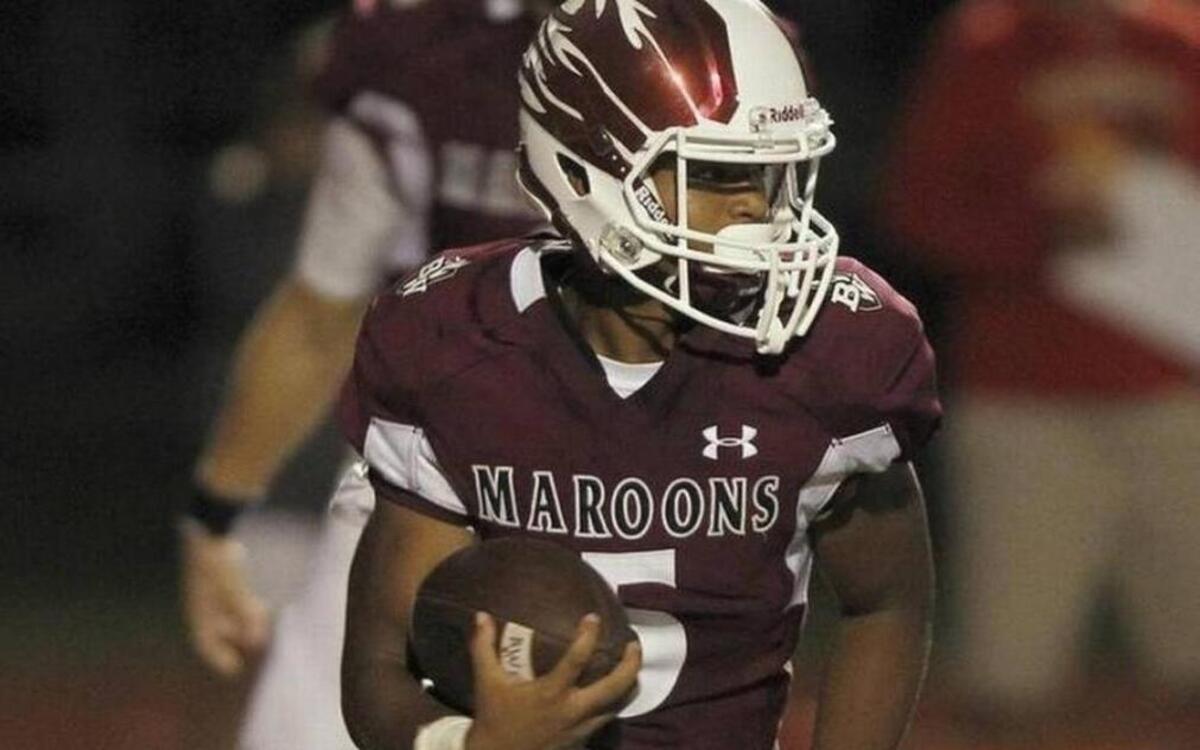 Kriston Davis and the Belleville West Maroons take on Timber Creek, N.J. at the Gateway Scholars Football Classic in East St. Louis Saturday. Davis rushed for 215 yards in a week 1 win over Quincy.