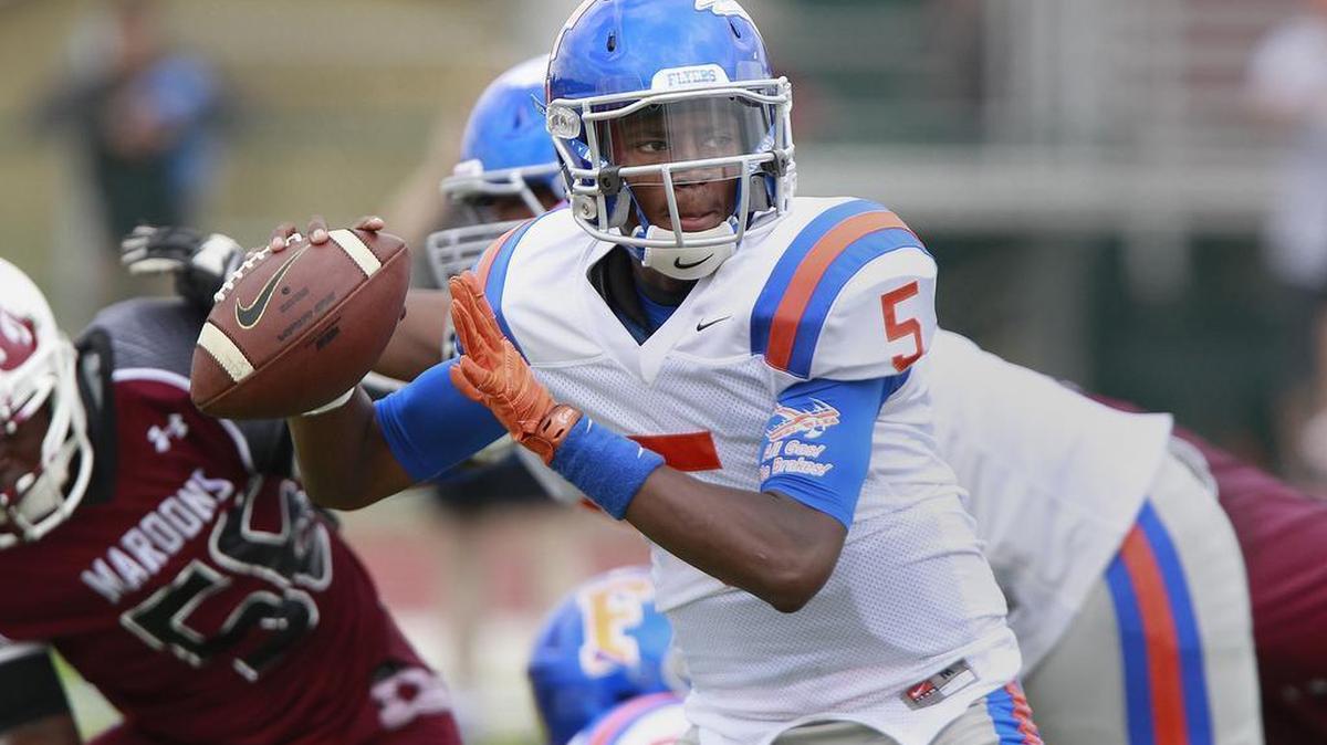 
East St. Louis quarterback Reyondus Estes will only get a shot at the Edwardsville Tigers if the teachers strike ends.
