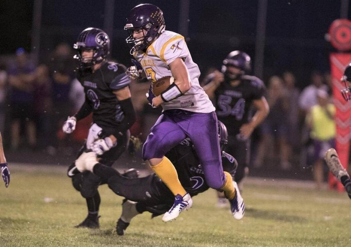 Carlyle’s Nick Becker rumbles for yardage.