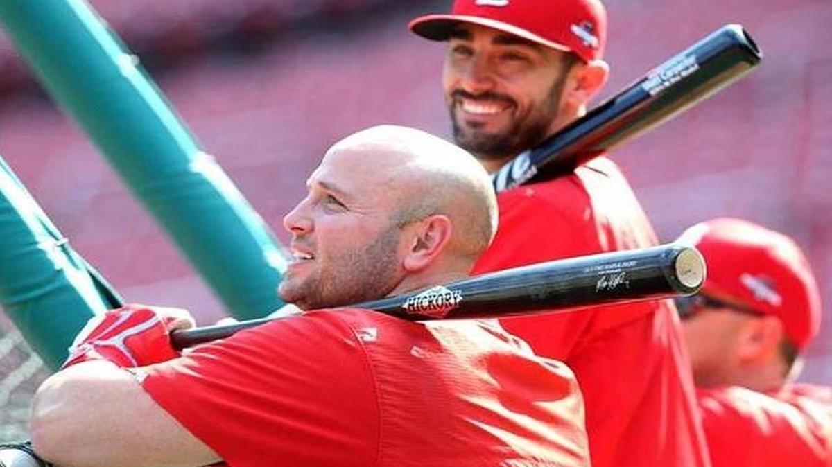 Matt Holliday, foreground, and Matt Carpenter will be honored at the St. Louis Baseball Writers Dinner Sunday, Jan. 15, 2017.