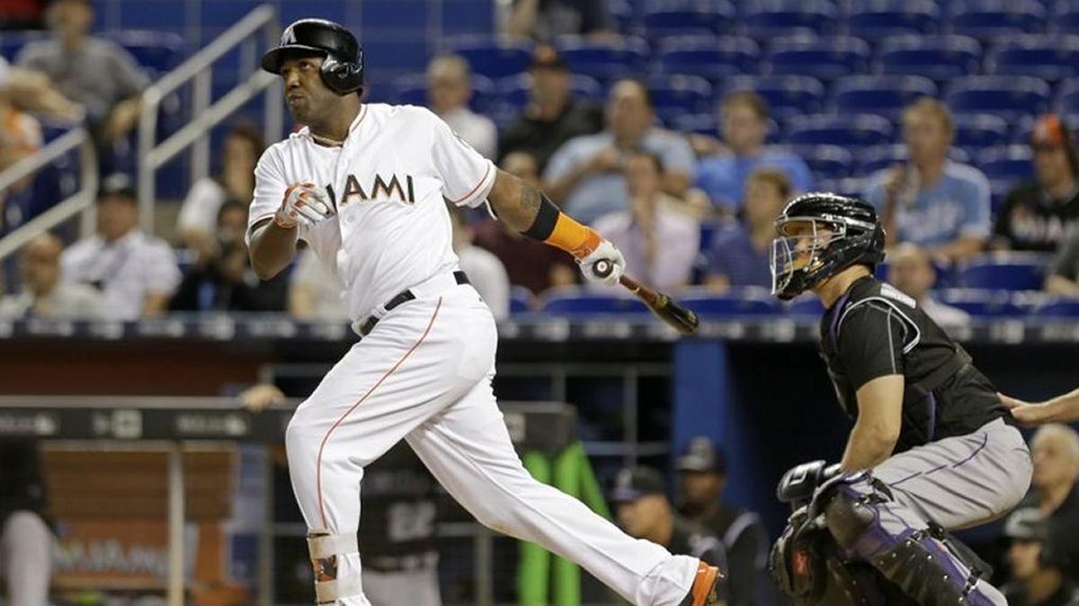According to national baseball writer Bob Nightengale, the Cardinals are favorites to acquire Marlins’ outfielder Marcell Ozuna in a trade.