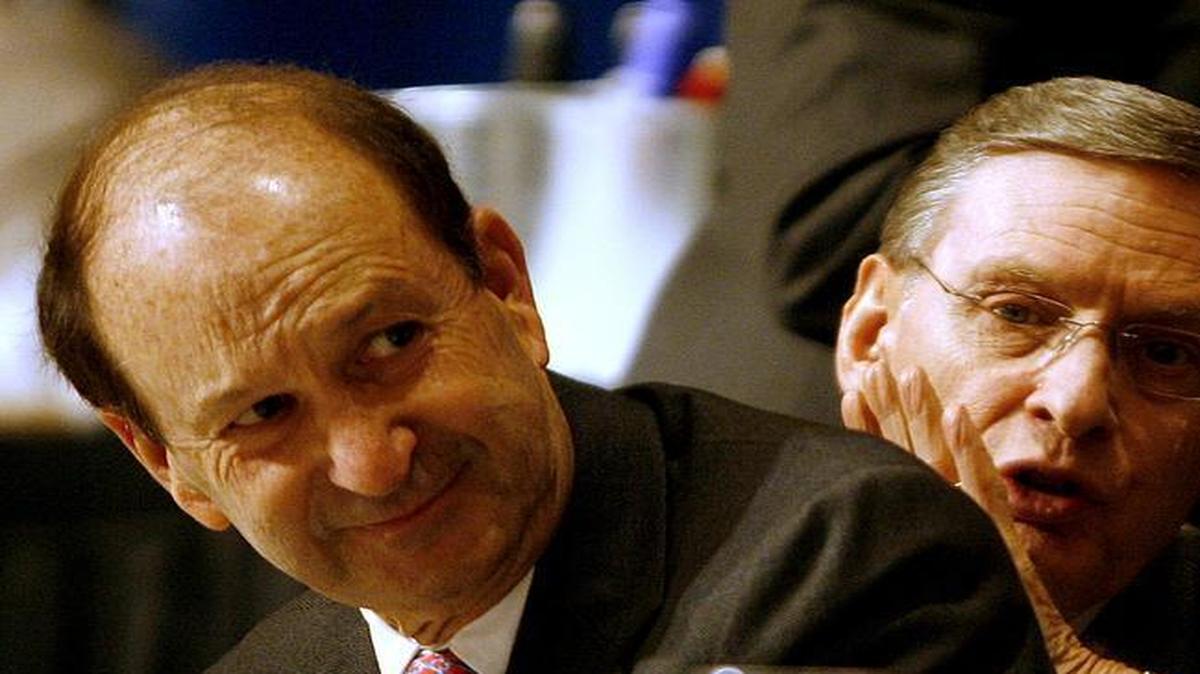 
Bill DeWitt, left, with then Baseball Commissioner Bud Selig and Albert Pujols at the 50th Annual St. Louis Baseball Writers Dinner in January, 2008.
