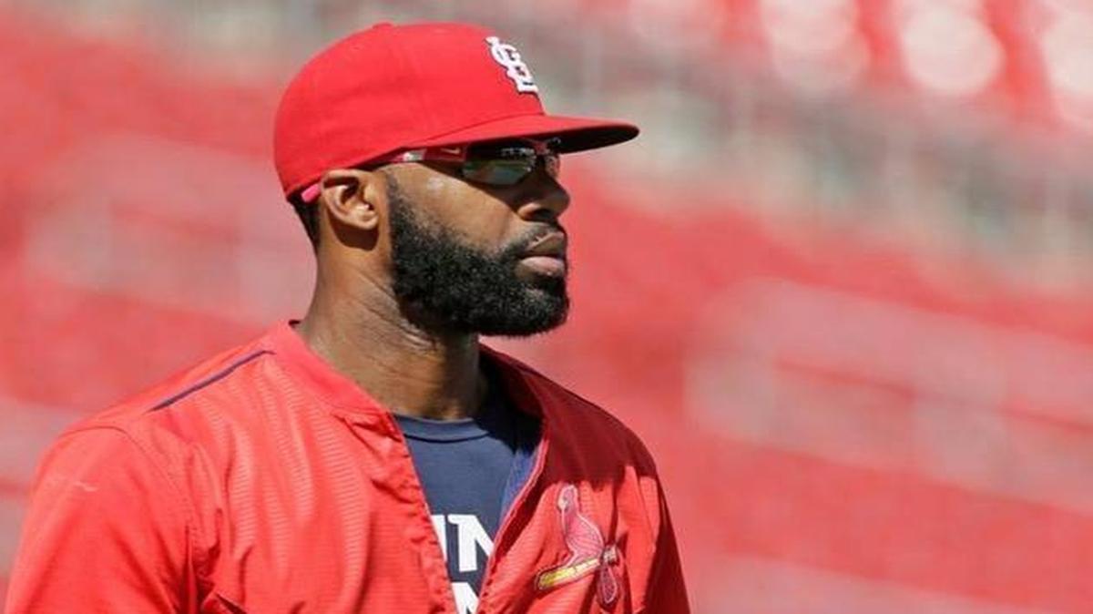 Jason Heyward will trade Cardinals red for Cubs blue in 2016.