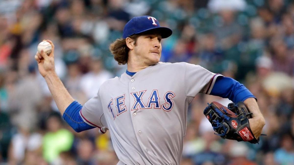 Former Texas Rangers starting pitcher Miles Mikolas has signed a two-year deal with the Cardinals.