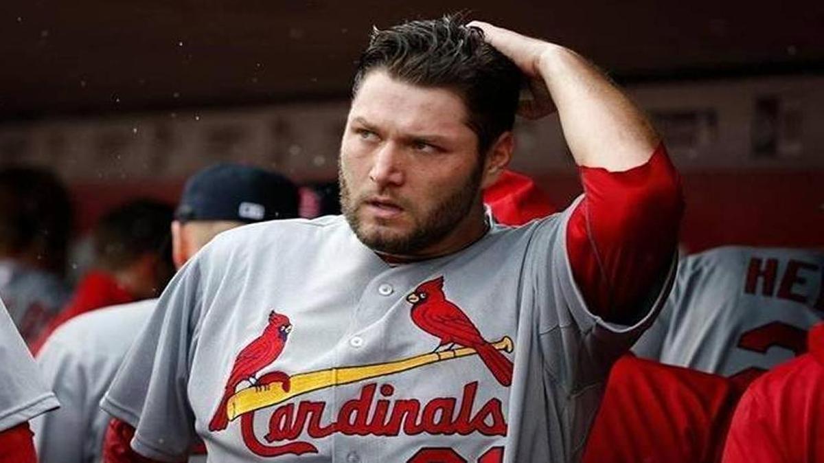Right-handed pitcher Lance Lynn, a likely free agent at the end of this season and rumored trade bait, will remain with the St. Louis through the end of this season. The Major League Baseball non-waiver trade deadline passed at 3 p.m. Monday without a deal involving the Cardinals.