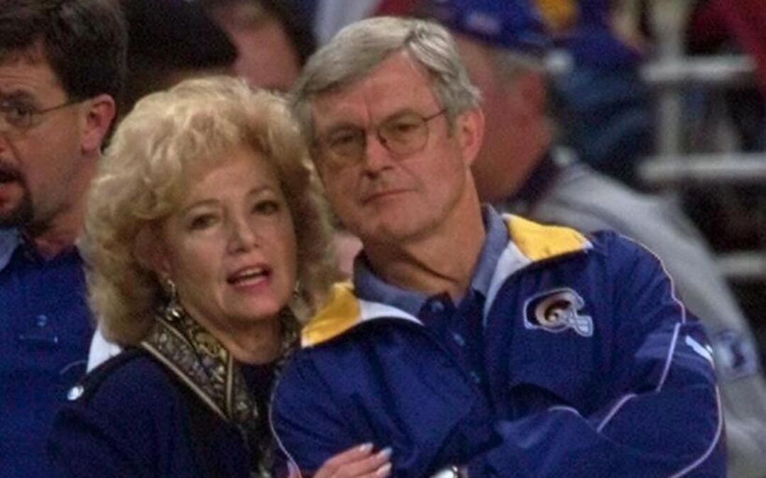 In this Jan. 16, 2000 photo, the late St. Louis Rams owner Georgia Frontiere talks with head coach Dick Vermeil during the final minutes of the NFC divisional playoff game against the Minnesota Vikings in St. Louis. The Rams host Tampa Bay on Thursday night in what could be the team’s final home game in St. Louis as NFL owners weigh the possibility of allowing the franchise to move back to Southern California.